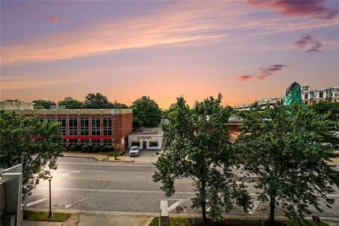 250 Pharr Road NE #315