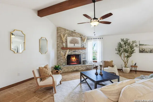 446 Quail Hollow Dr Adkins, TX 78101