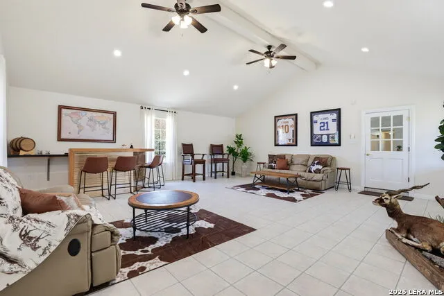 446 Quail Hollow Dr Adkins, TX 78101