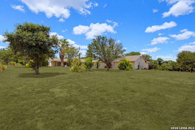 446 Quail Hollow Dr Adkins, TX 78101