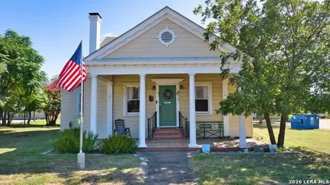 1016 Main #1