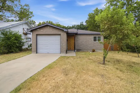 3923 Metropolitan Avenue