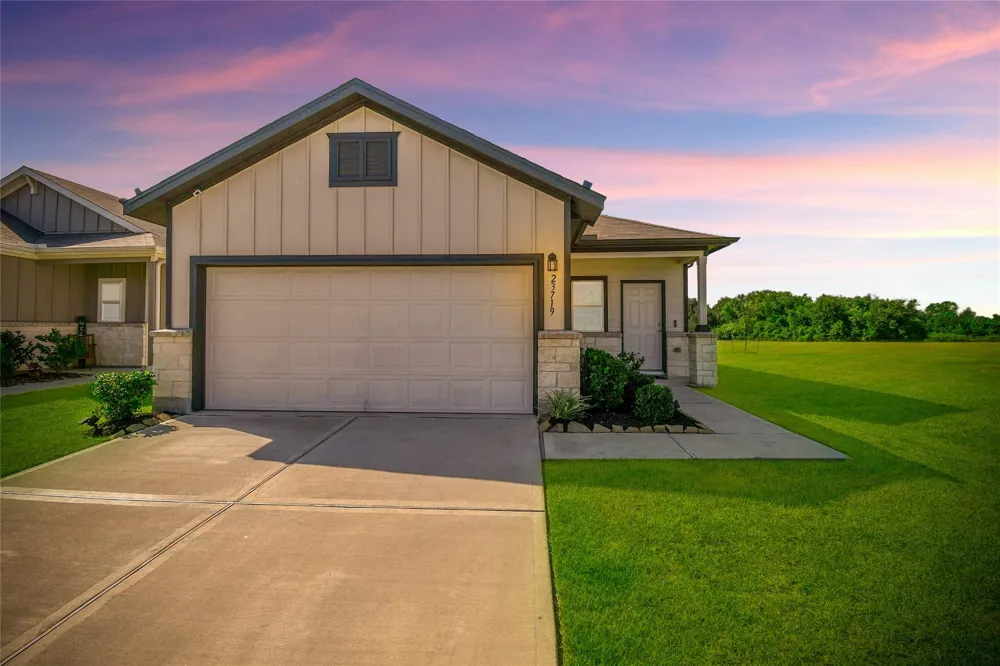 23719 Cranberry Grader Lane Hockley, TX 77447