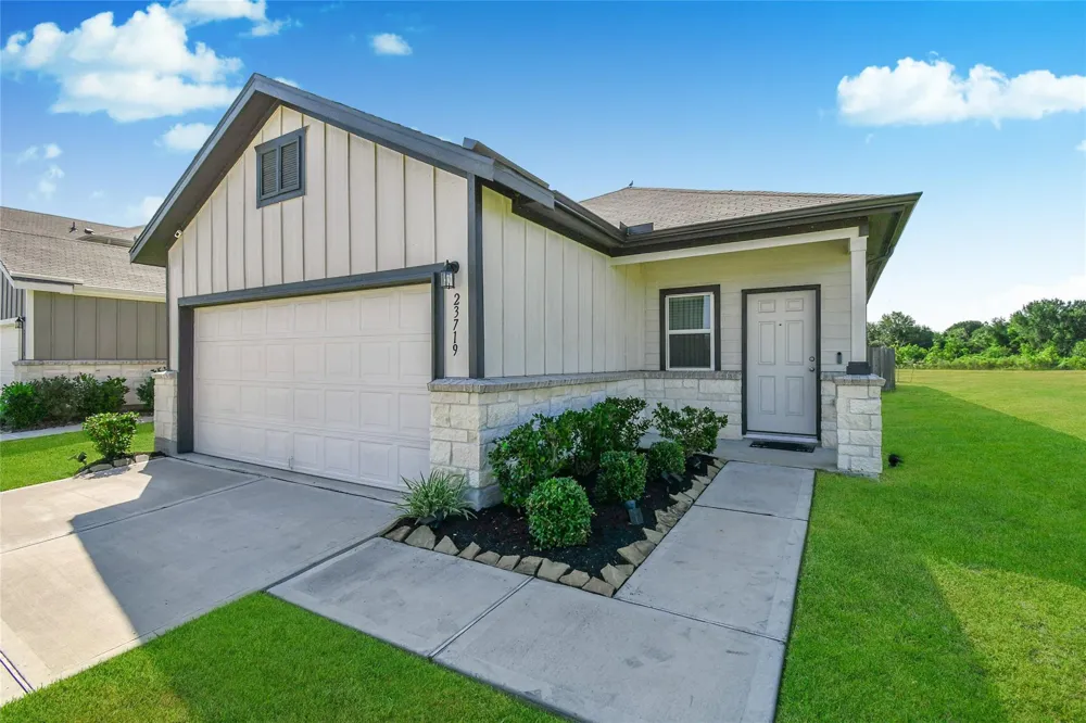 23719 Cranberry Grader Lane Hockley, TX 77447