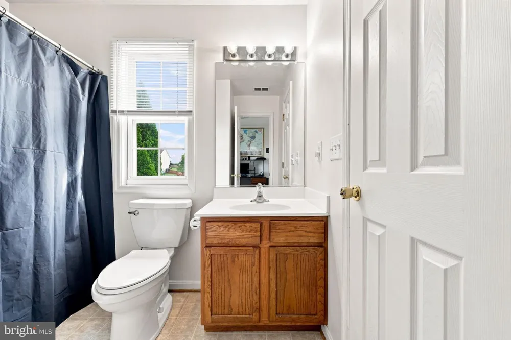 294 TEAL ROAD Martinsburg, WV 25405
