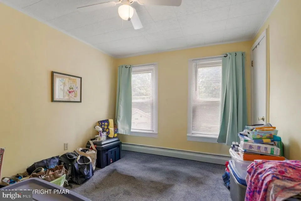 926 ACKER ROAD Stroudsburg, PA 18360