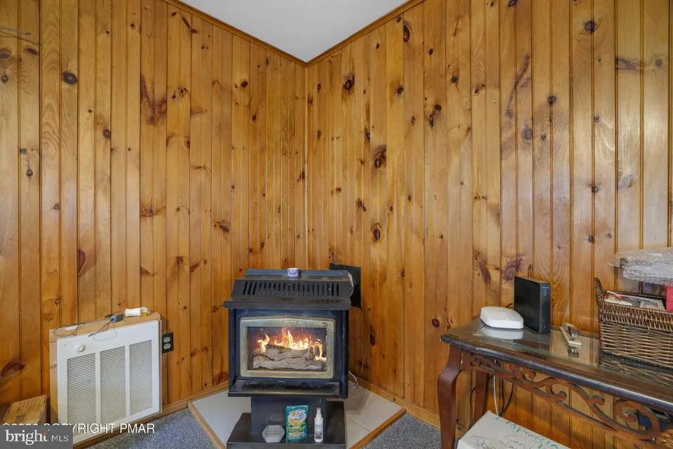 926 ACKER ROAD Stroudsburg, PA 18360