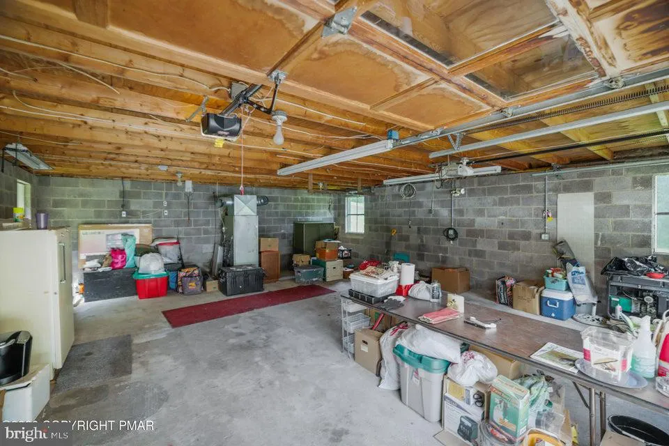 926 ACKER ROAD Stroudsburg, PA 18360
