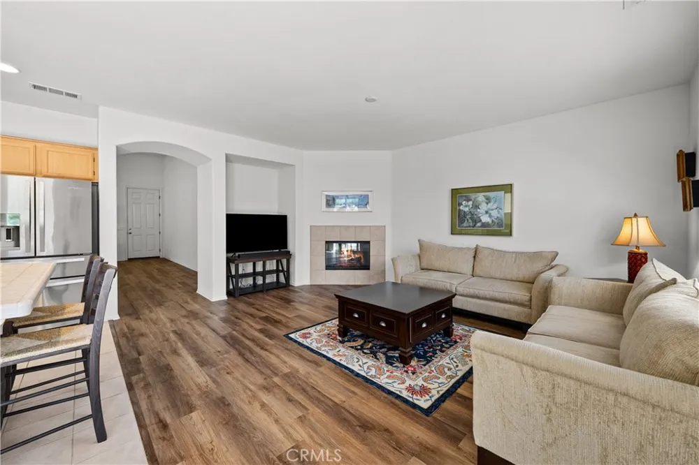 6132 W Avenue K6 Lancaster, CA 93536