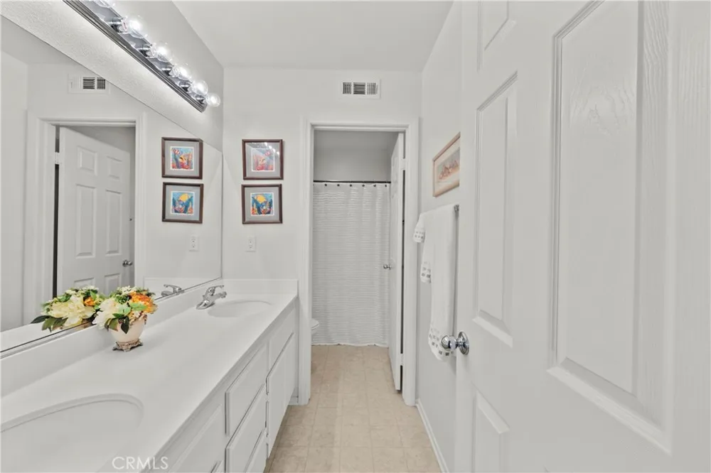 6132 W Avenue K6 Lancaster, CA 93536