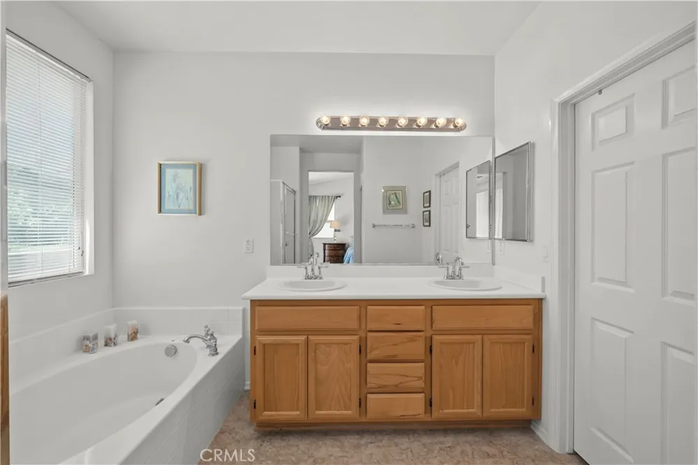 6132 W Avenue K6 Lancaster, CA 93536