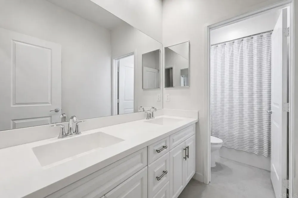 2044 Avenida Andanza Chula Vista, CA 91913