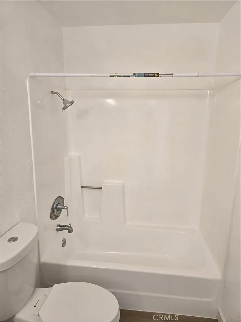 38423 10th Place E #1 Palmdale, CA 93550