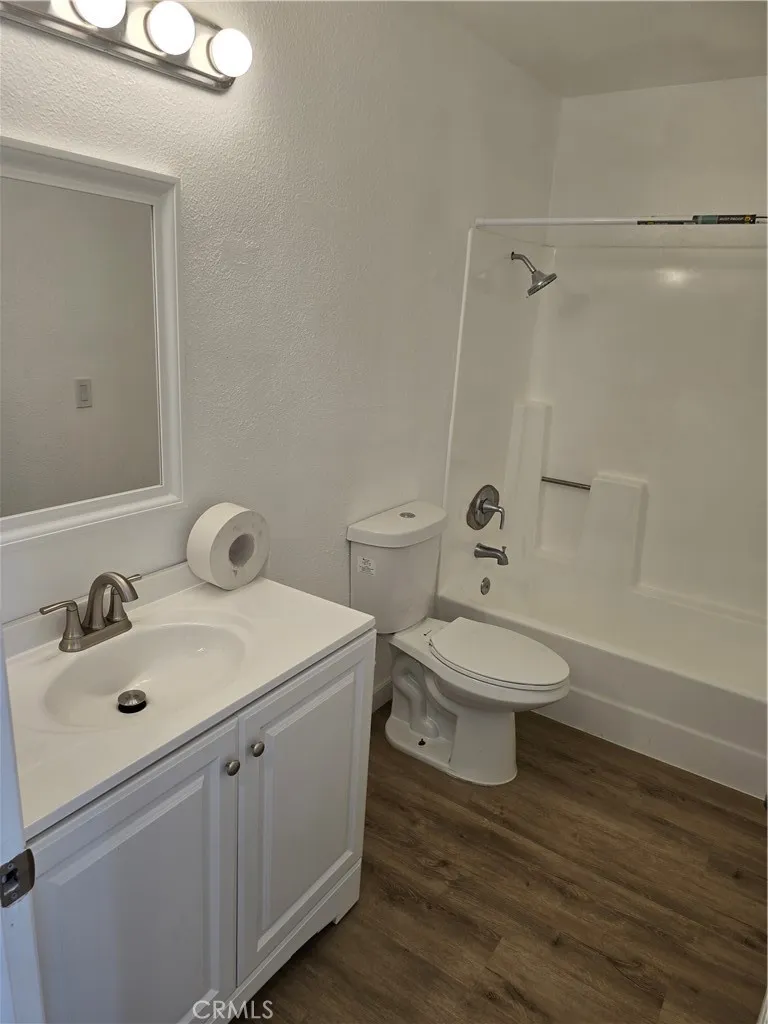 38423 10th Place E #1 Palmdale, CA 93550