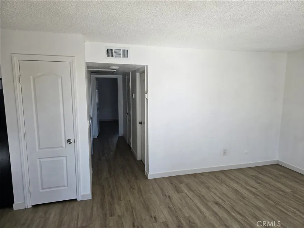 38423 10th Place E #1 Palmdale, CA 93550