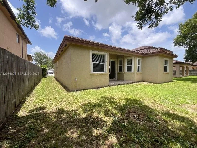 18884 SW 319th St Homestead, FL 33030