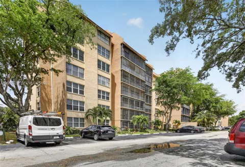 3771 Environ Blvd #346