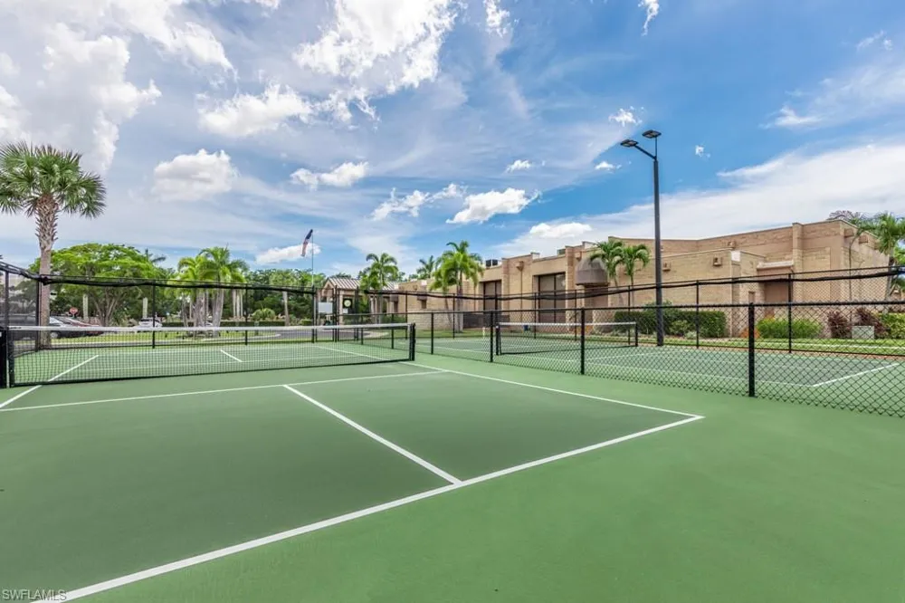 1828 Pine Valley Drive #201 Fort Myers, FL 33907