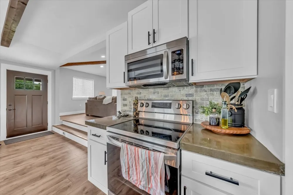 1000 Pruitt Ln Gallatin, TN 37066