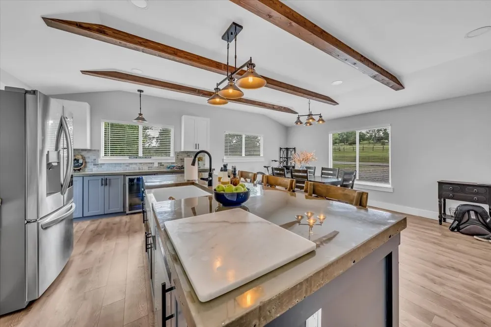 1000 Pruitt Ln Gallatin, TN 37066