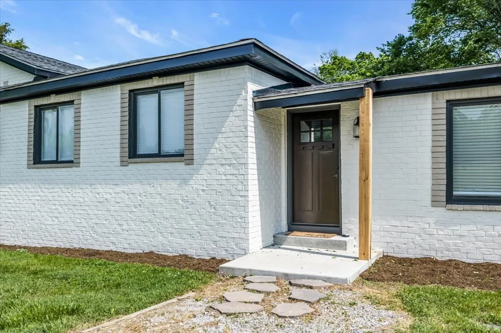 1000 Pruitt Ln Gallatin, TN 37066