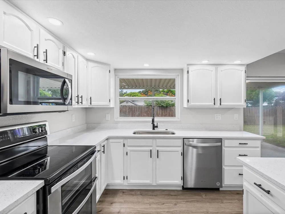 1972 LANSING DRIVE Clearwater, FL 33763