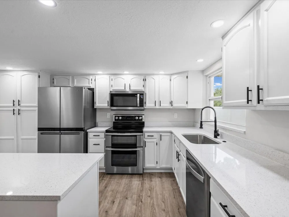 1972 LANSING DRIVE Clearwater, FL 33763