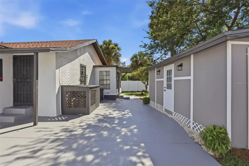 1416 SOUTHWEST ROAD Sanford, FL 32771