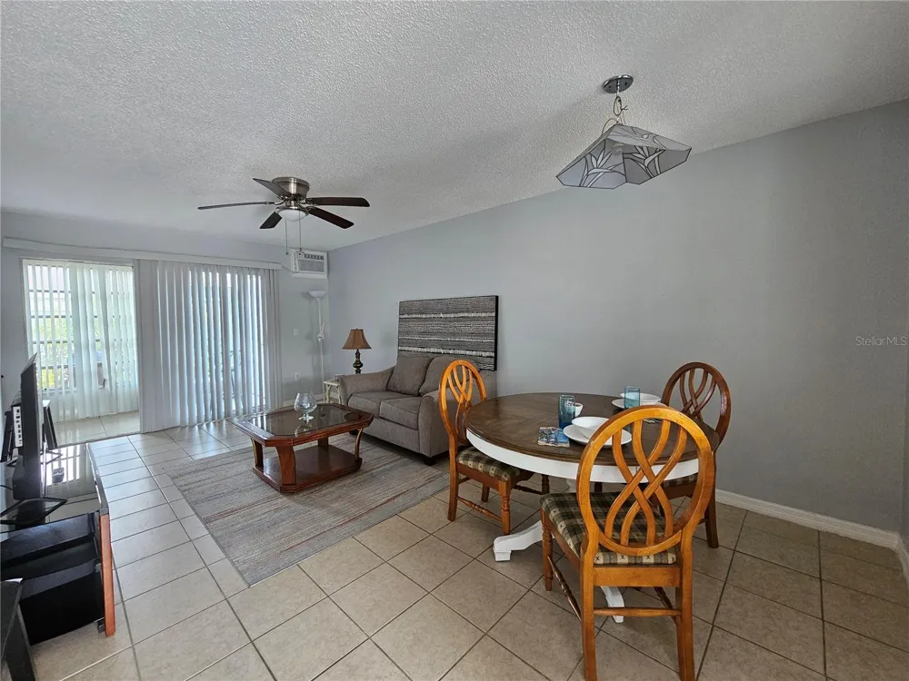 13813 MISSION OAKS BOULEVARD Seminole, FL 33776