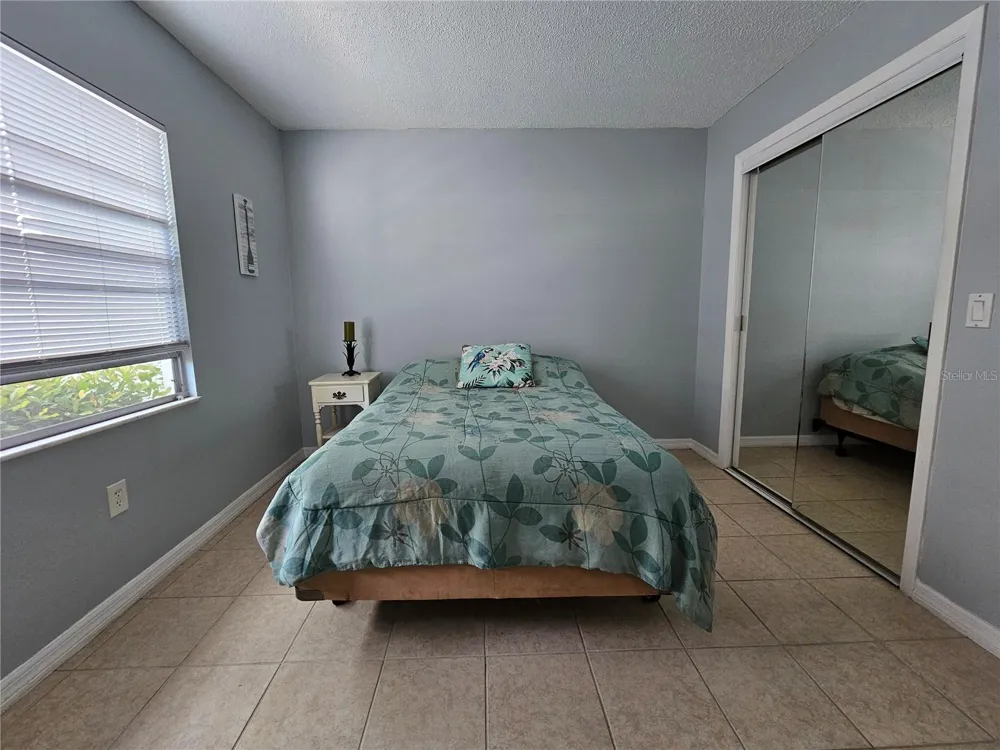13813 MISSION OAKS BOULEVARD Seminole, FL 33776