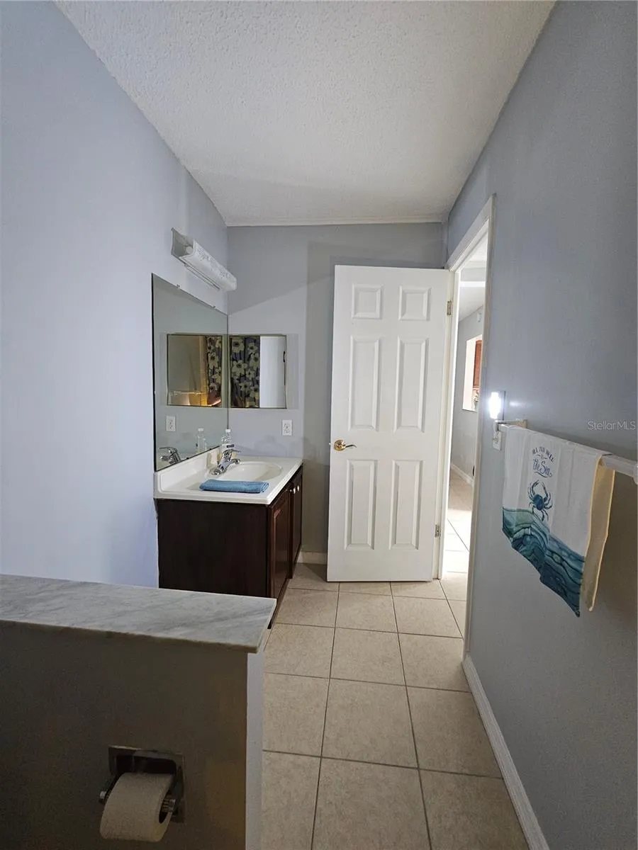 13813 MISSION OAKS BOULEVARD Seminole, FL 33776