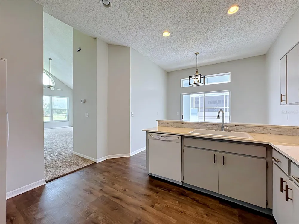 604 MCDANIEL STREET Sun City Center, FL 33573