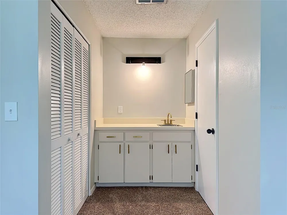 604 MCDANIEL STREET Sun City Center, FL 33573
