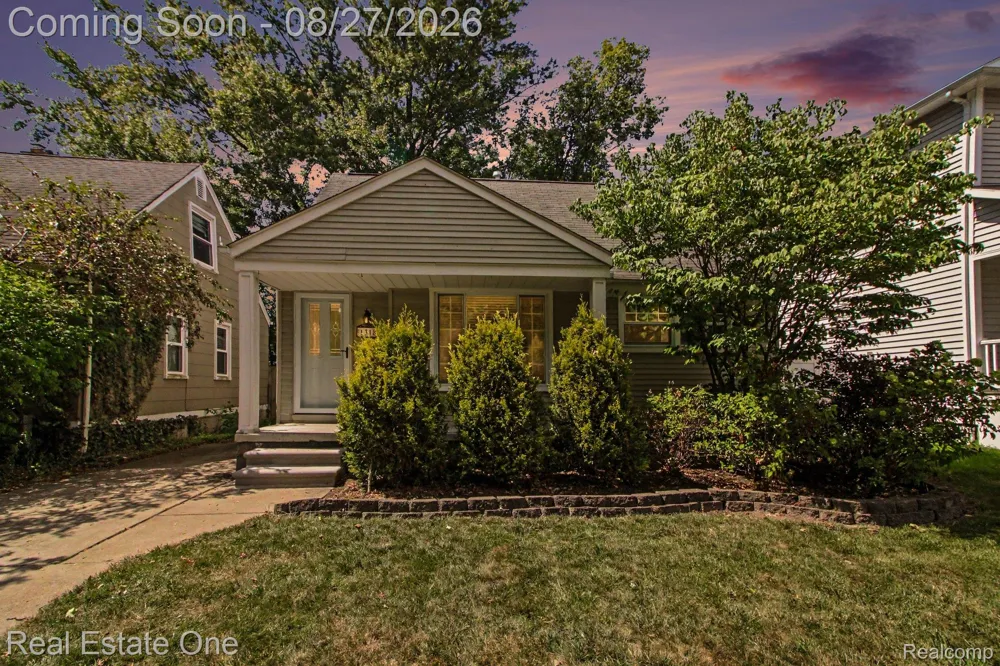 1318 Cherokee Avenue Royal Oak City, MI 48067