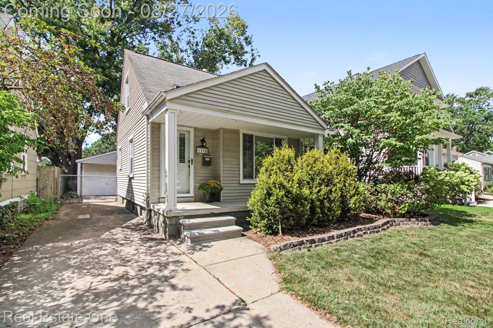 1318 Cherokee Avenue Royal Oak City, MI 48067