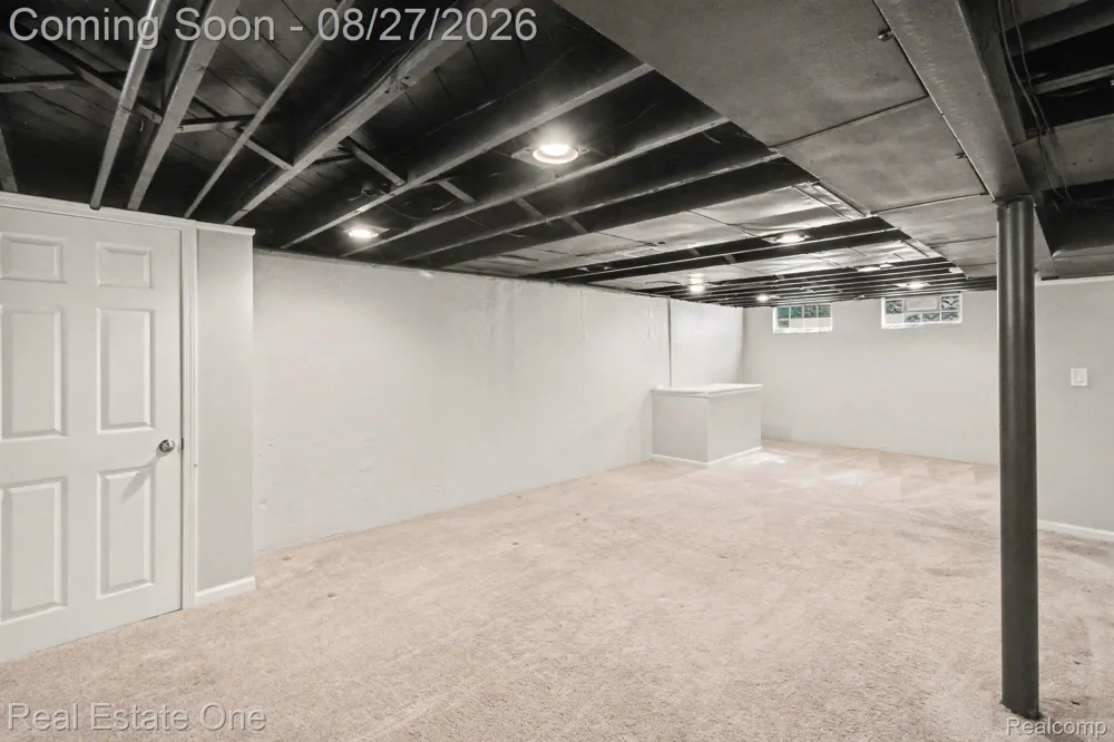 1318 Cherokee Avenue Royal Oak City, MI 48067