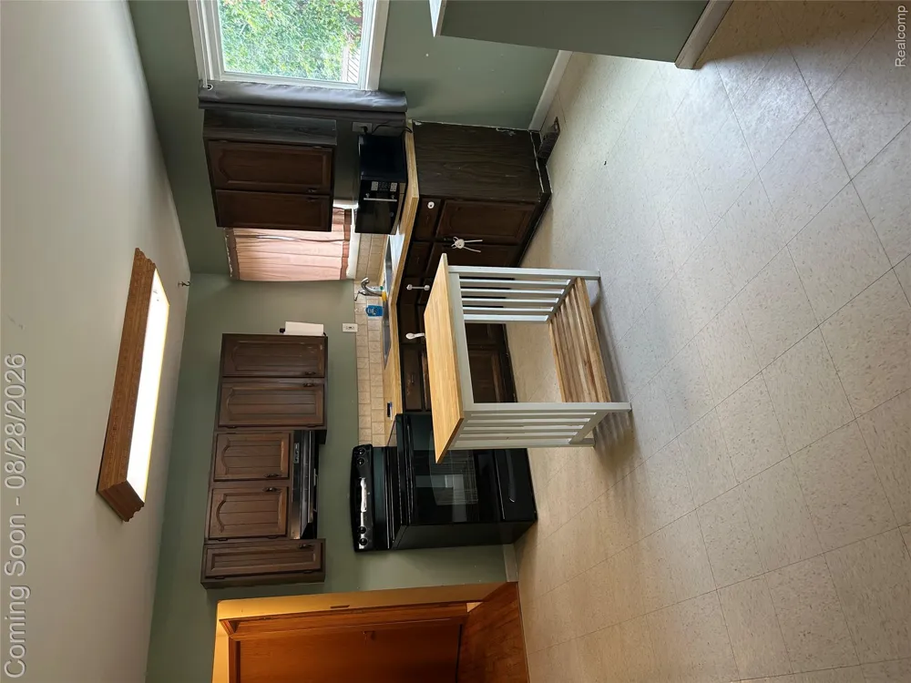 1320 Athlone Street Oxford Charter Township, MI 48371