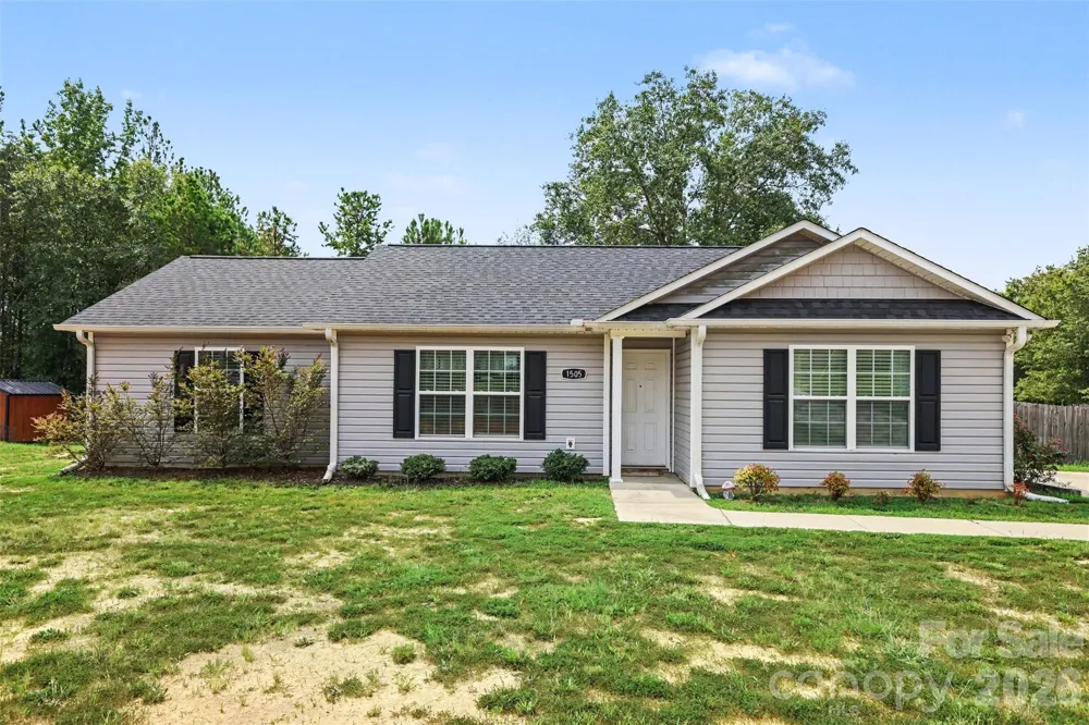 1505 Foxbrook Circle Lancaster, SC 29720