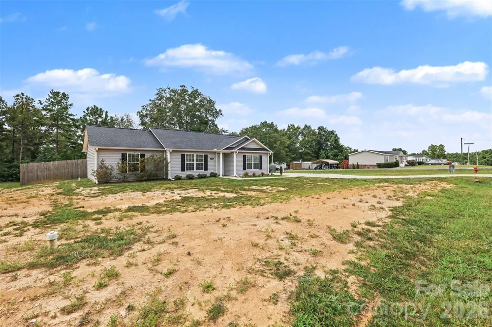 1505 Foxbrook Circle Lancaster, SC 29720