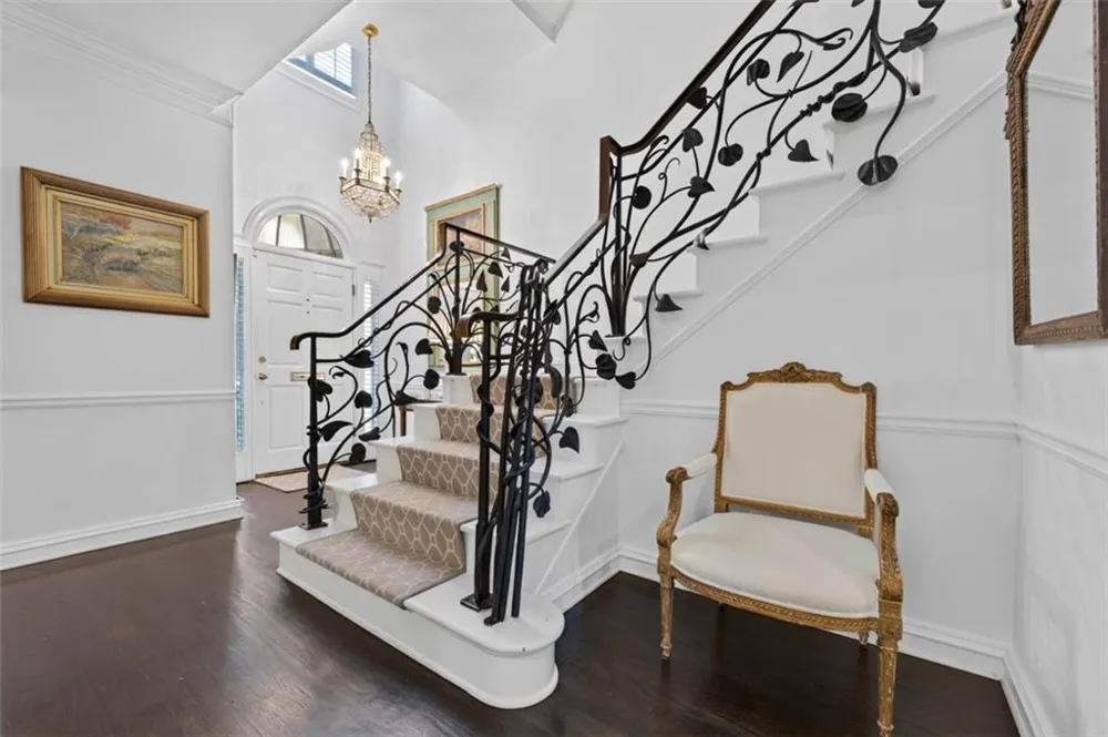 2525 Peachtree Road NE #25 Atlanta, GA 30305
