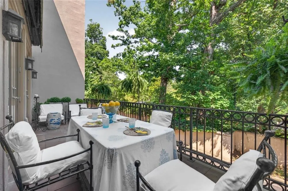 2525 Peachtree Road NE #25 Atlanta, GA 30305
