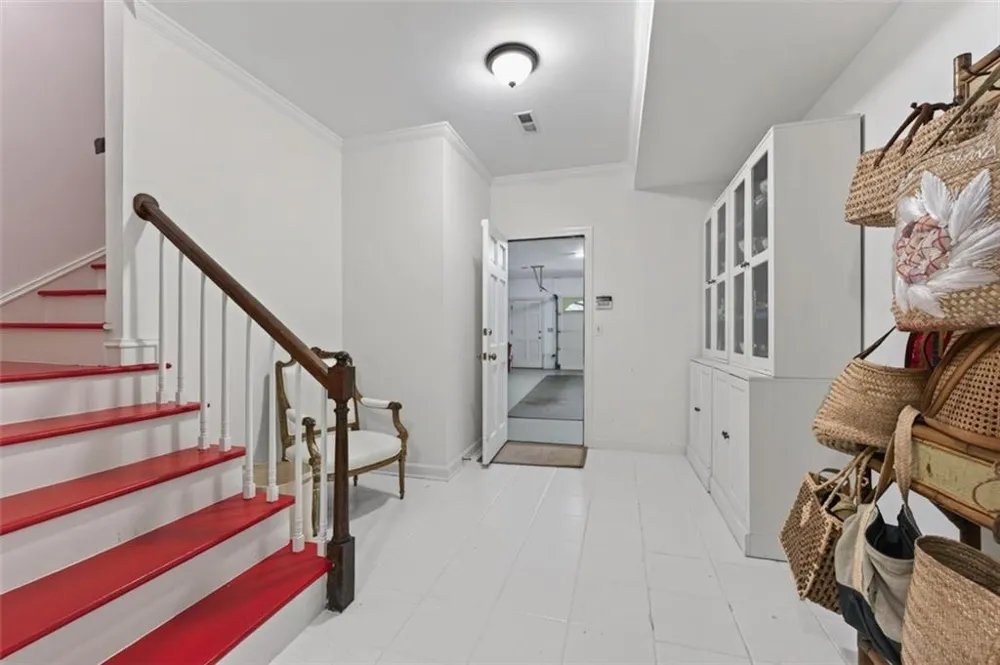 2525 Peachtree Road NE #25 Atlanta, GA 30305