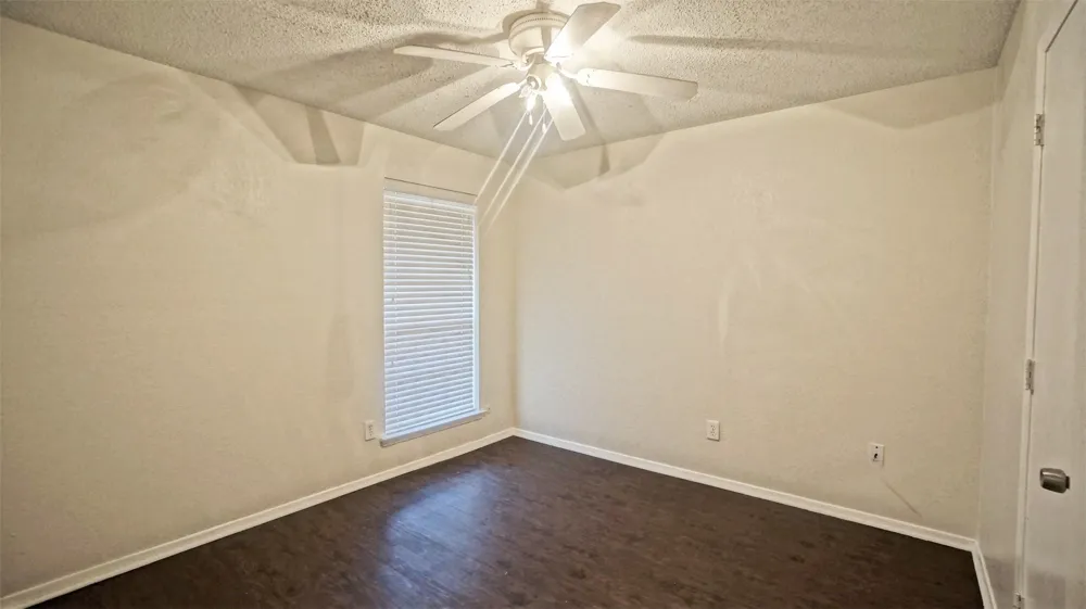 6453 Highview Terrace Watauga, TX 76148