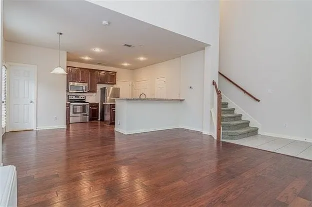 389 Ivan Drive Lewisville, TX 75067