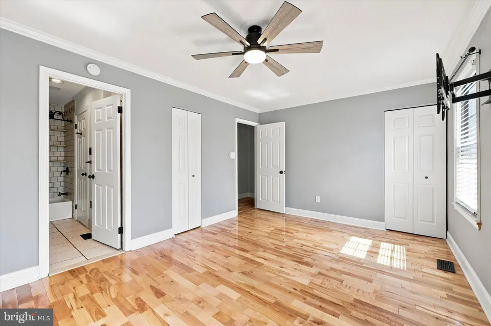 372 SCOLA ROAD Brookhaven, PA 19015