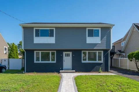 214 Alberta Dr