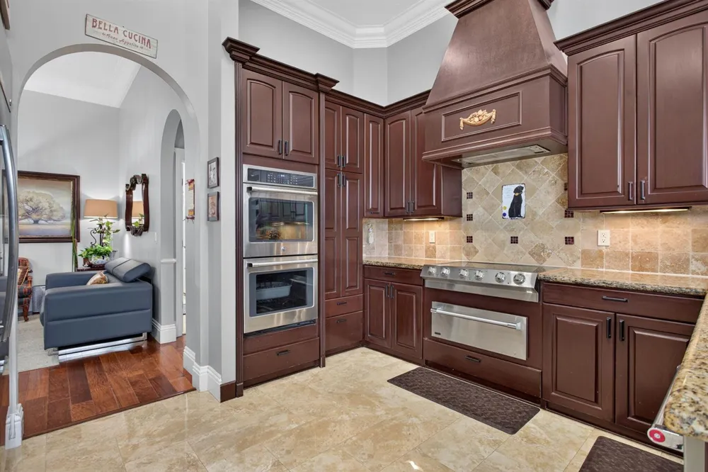 4909 NW 112th Drive Coral Springs, FL 33076