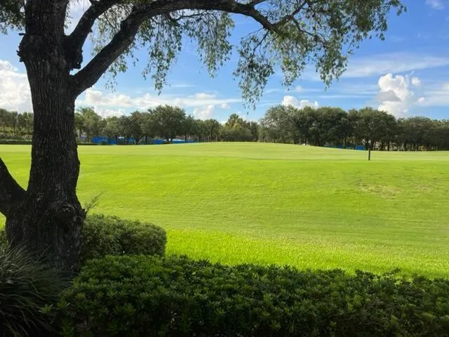 7283 Mandarin Drive Boca Raton, FL 33433