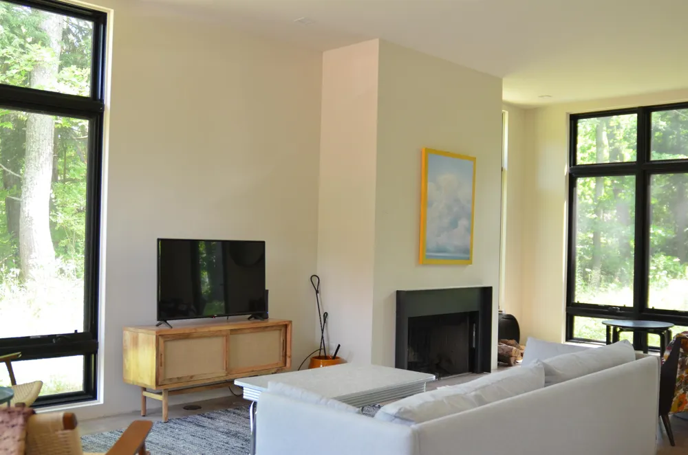 626 Thunder Road Leelanau Township, MI 49670