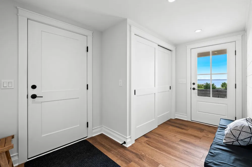 3729 S Lee Point Road Bingham Township, MI 49682